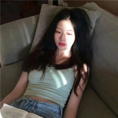 时尚帝国合约的开始